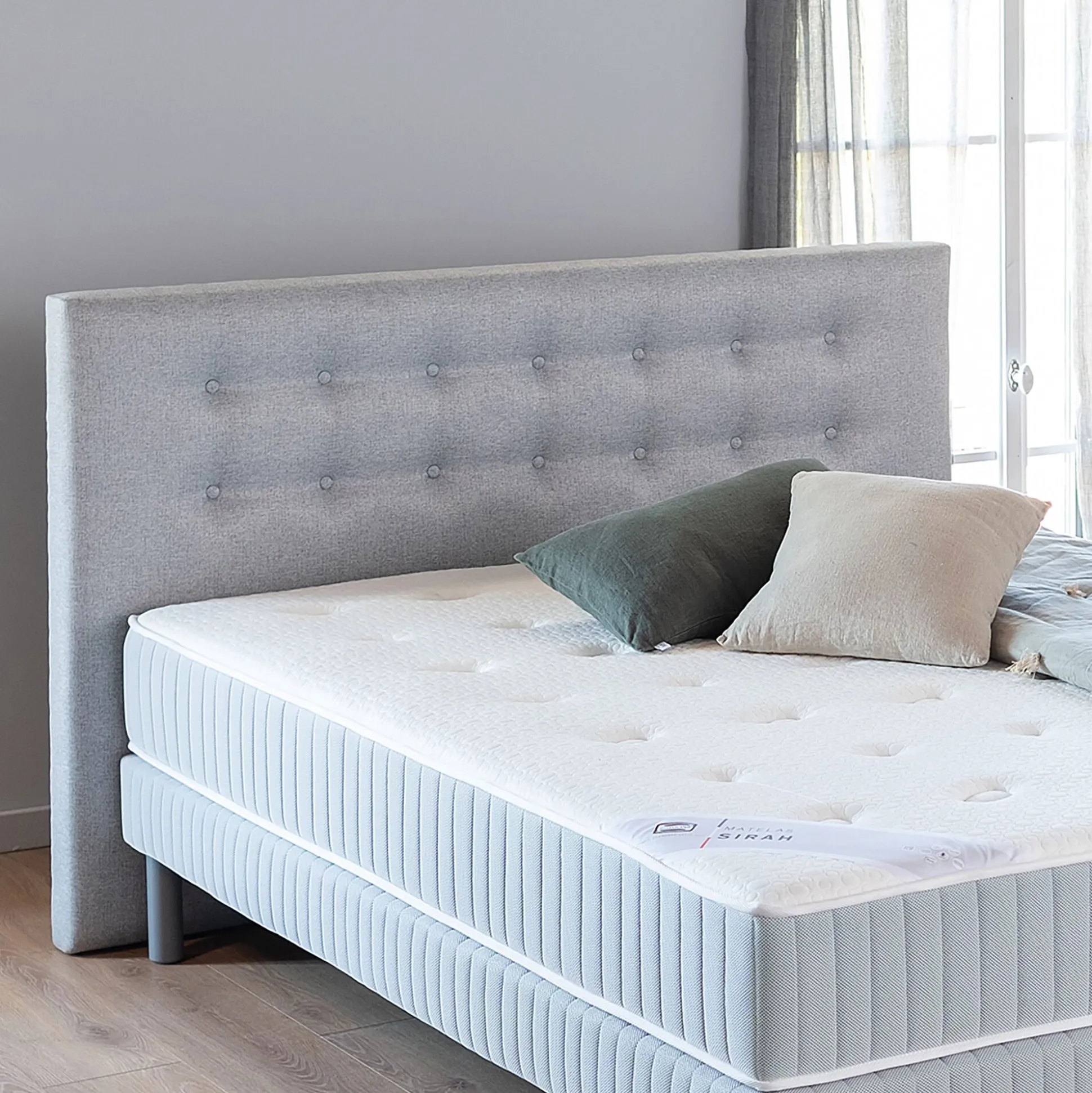Tête de lit boutonnée en tissu - gris clair L190cm