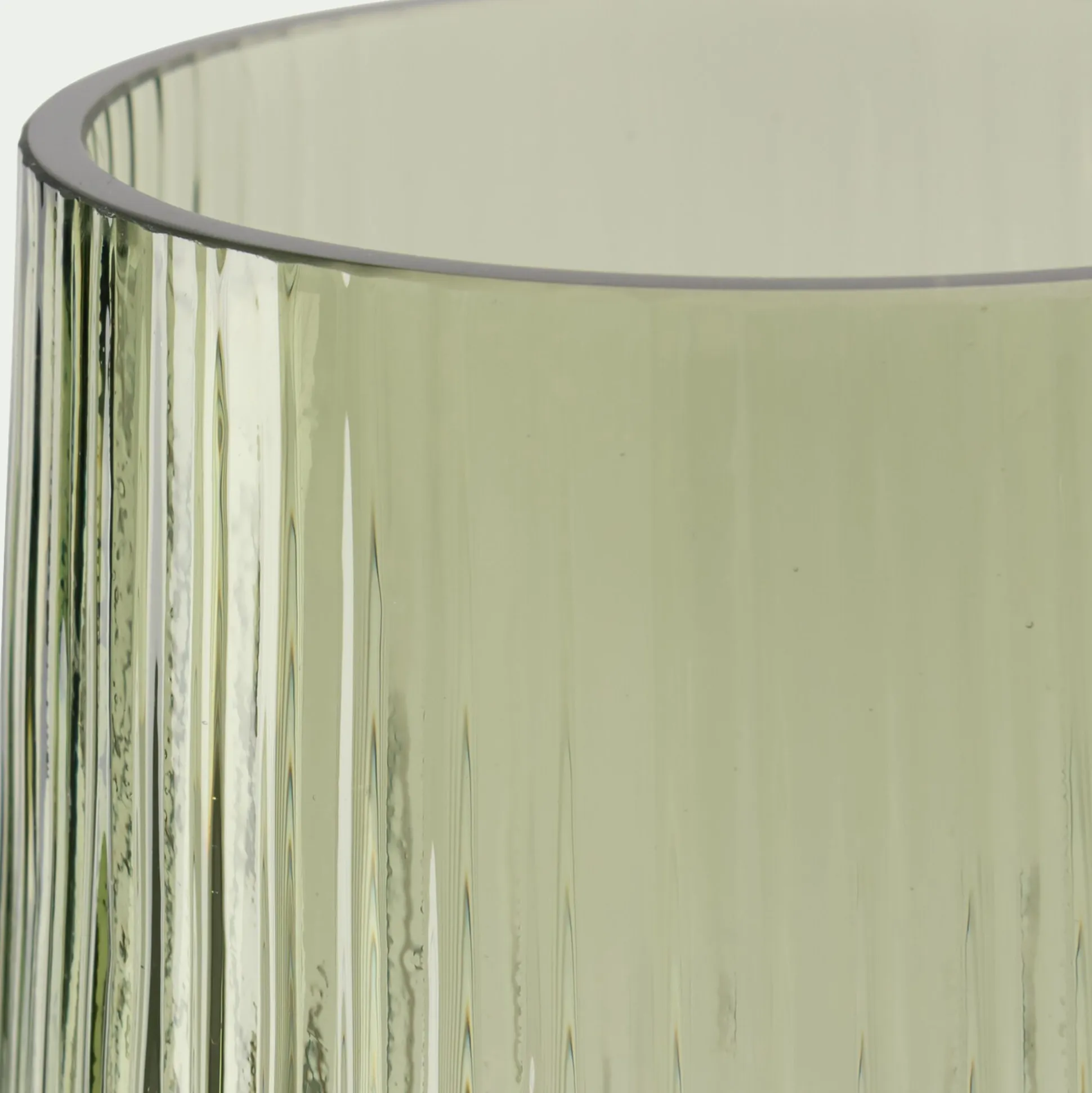 Vase classique en verre strié H24cm - vert