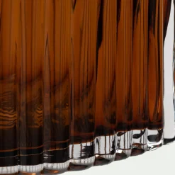 Vase contemporain en verre strié H26cm - marron