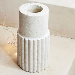 Vase tube en béton à relief H21cm - blanc